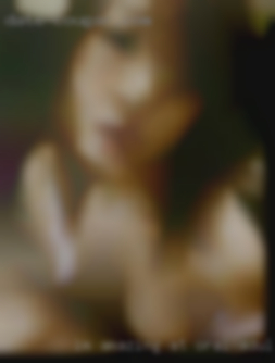 Im amazing at oral adult and personals love performing.